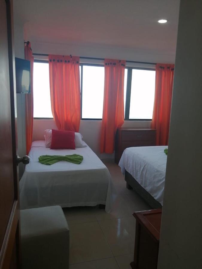 Vista Al Mar En Edificio Mar Adentro Bocagrande Apartment *