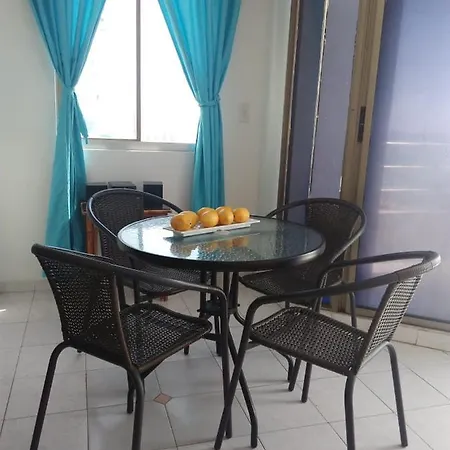 Apartamento Vista Al Mar En Edificio Mar Adentro Bocagrande Cartagena