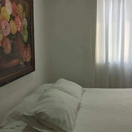 Apartamento Vista Al Mar En Edificio Mar Adentro Bocagrande *